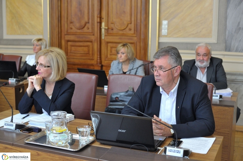 Városi Közgyűlés 20161124 - fotó Szarka Lajos