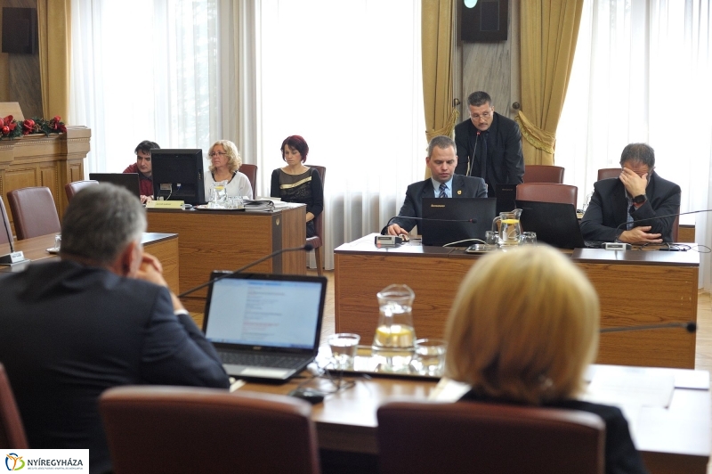 Városi Közgyűlés 20161124 - fotó Szarka Lajos