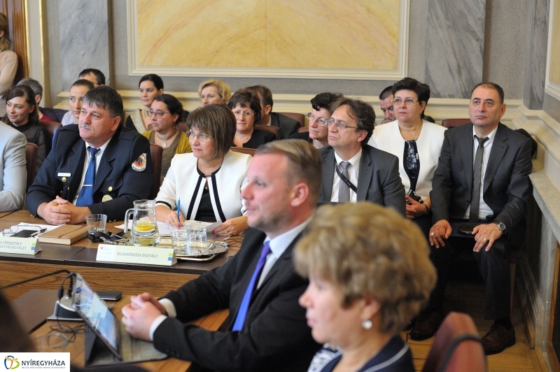 Városi Közgyűlés 20161124 - fotó Szarka Lajos