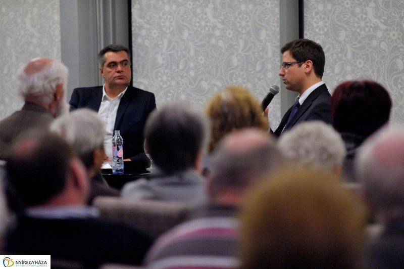 Polgári Szalon vendége Gulyás Gergely - fotó Szarka Lajos