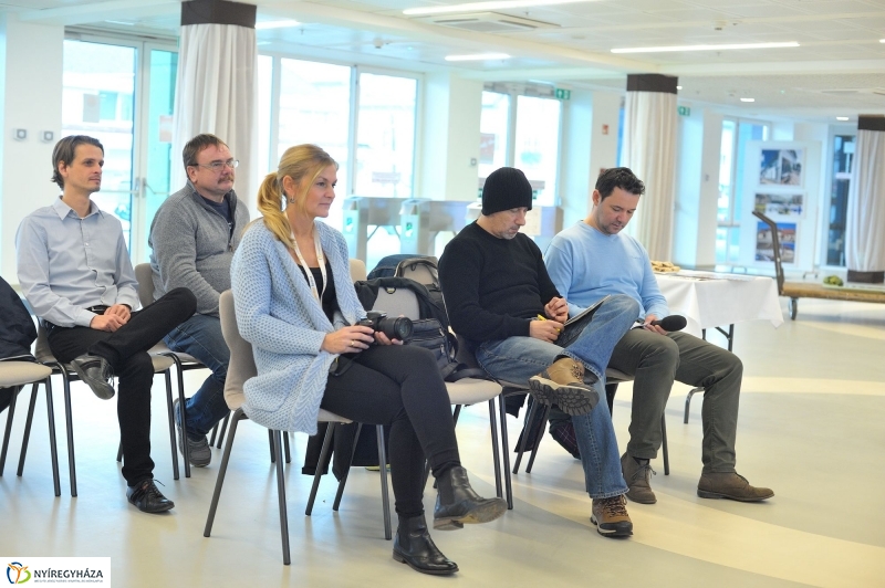 Mikulás futás sajtótájékoztató - fotó Szarka Lajos