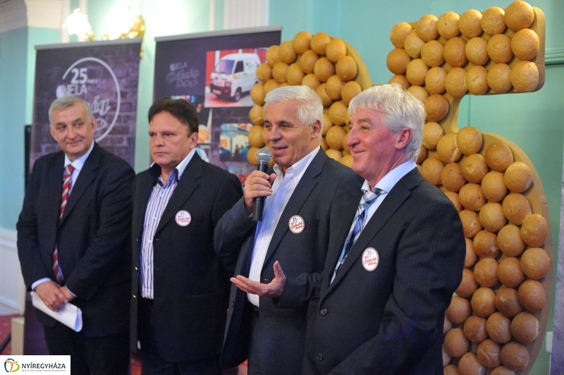 25 éves a Vela Pékség - fotó Szarka Lajos