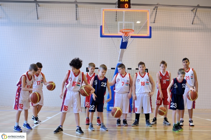 Tornaterem átadás a Bánkiban - fotó Szarka Lajos