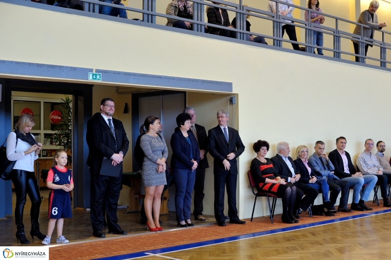 Tornaterem átadás a Bánkiban - fotó Szarka Lajos