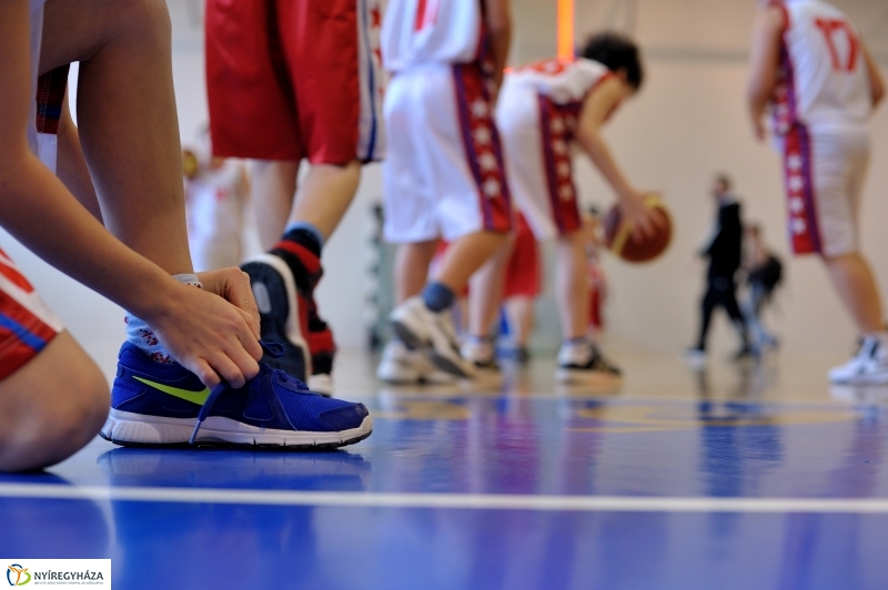 Tornaterem átadás a Bánkiban - fotó Szarka Lajos