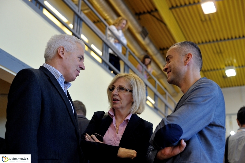 Tornaterem átadás a Bánkiban - fotó Szarka Lajos