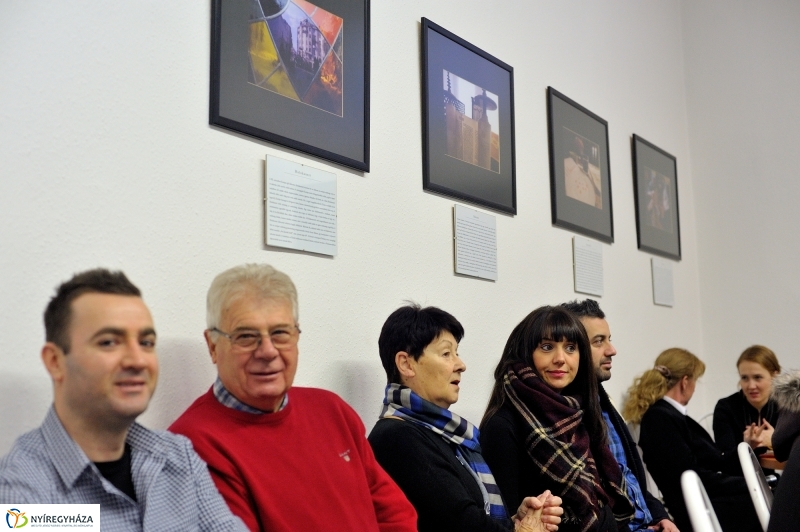 Ahol szétoszlik a világosság - fotó Szarka Lajos