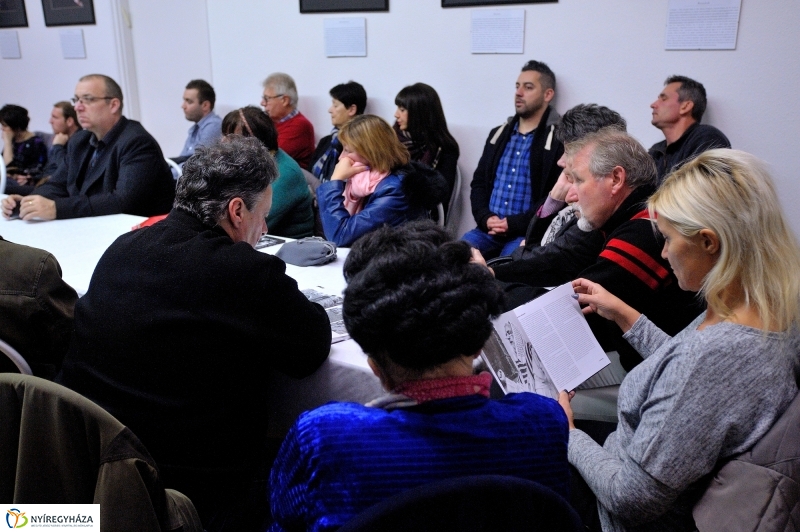 Ahol szétoszlik a világosság - fotó Szarka Lajos