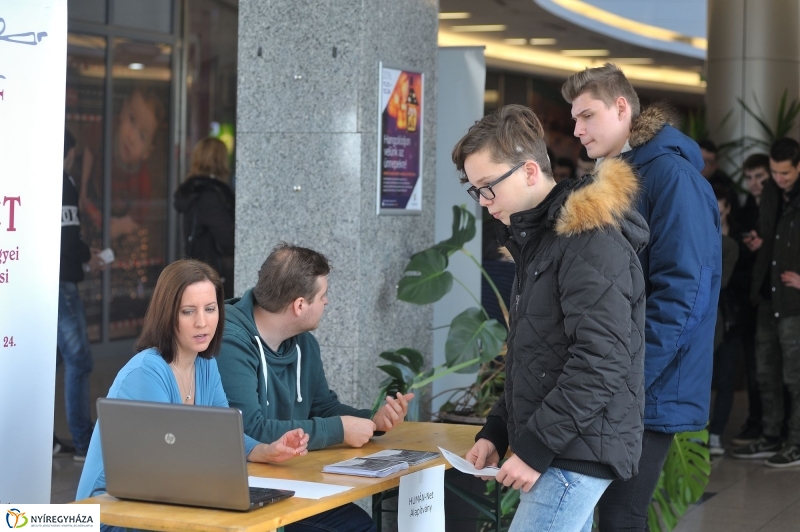 Közösségi szolgálat börze - fotó Szarka Lajos