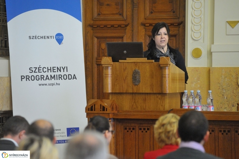 Közel a segítség konferencia - fotó Szarka Lajos