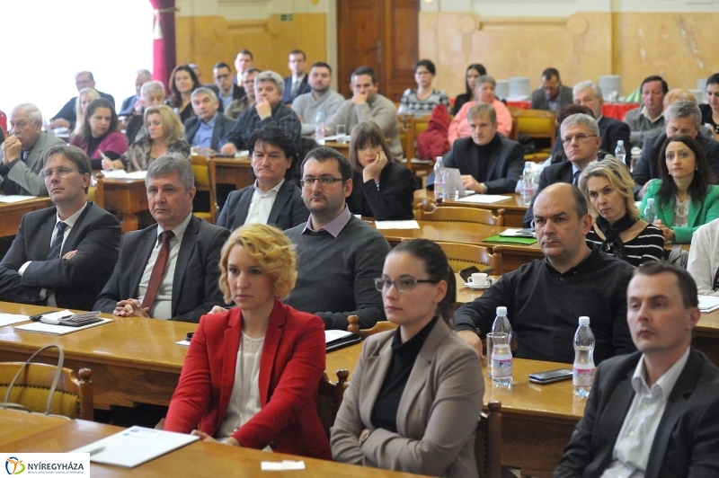 Közel a segítség konferencia - fotó Szarka Lajos