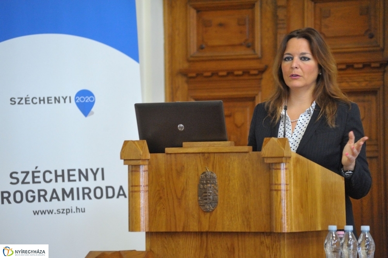 Közel a segítség konferencia - fotó Szarka Lajos