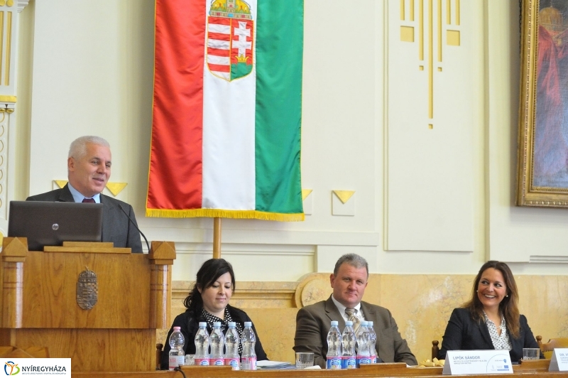 Közel a segítség konferencia - fotó Szarka Lajos