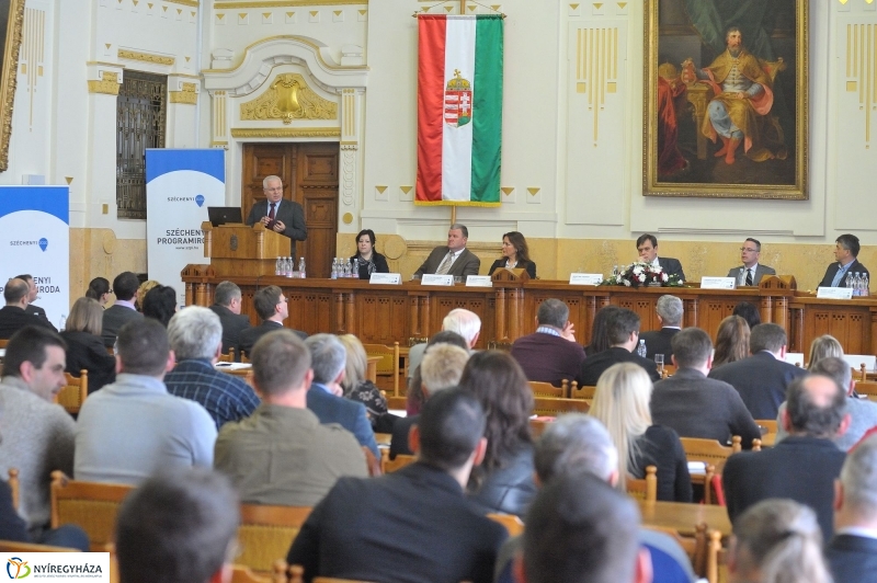 Közel a segítség konferencia - fotó Szarka Lajos