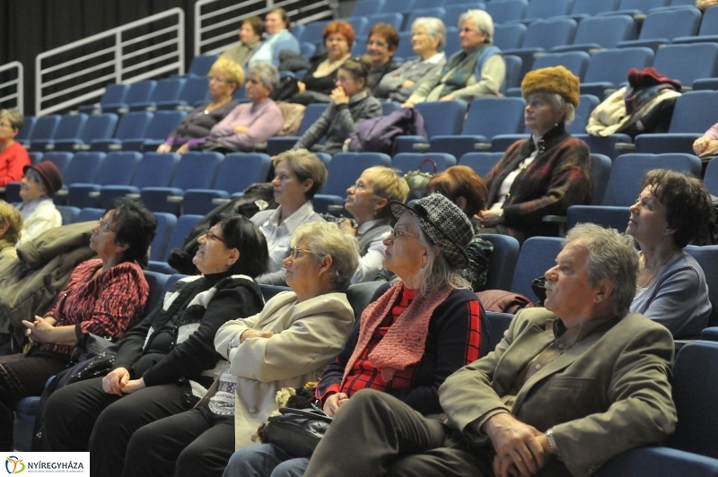 Szépkorúak Akadémiája 20161130 - fotó Szarka Lajos