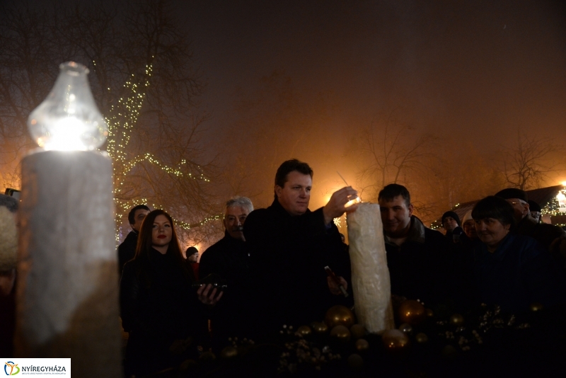 Advent második gyertyája