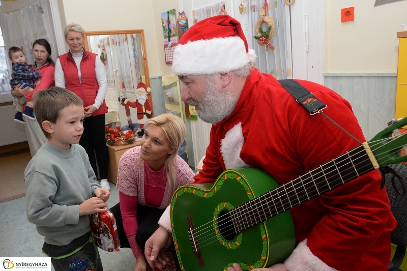Sóstóhegyen járt a mikulás