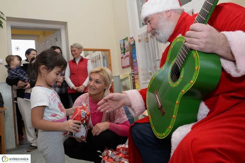 Sóstóhegyen járt a mikulás