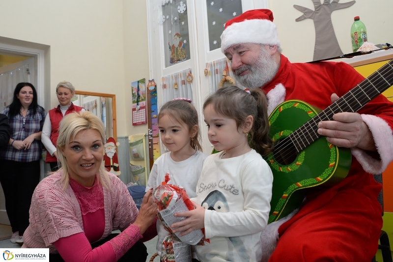 Sóstóhegyen járt a mikulás