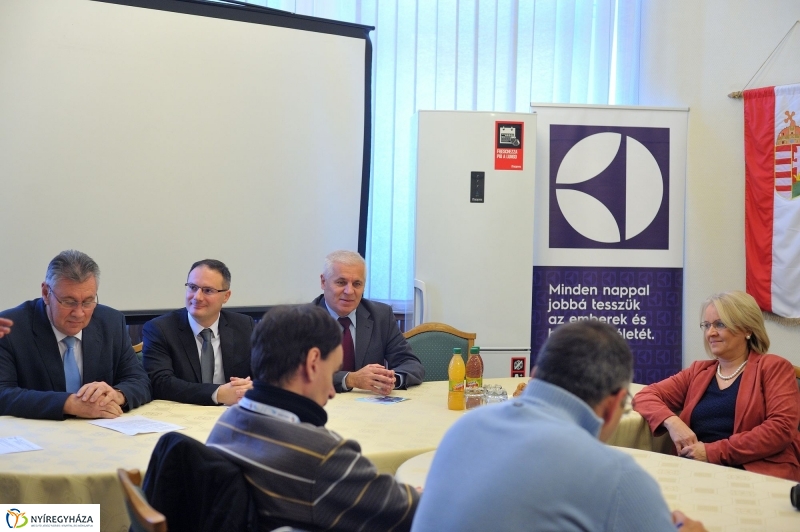 Electrolux adomány - fotó Szarka Lajos