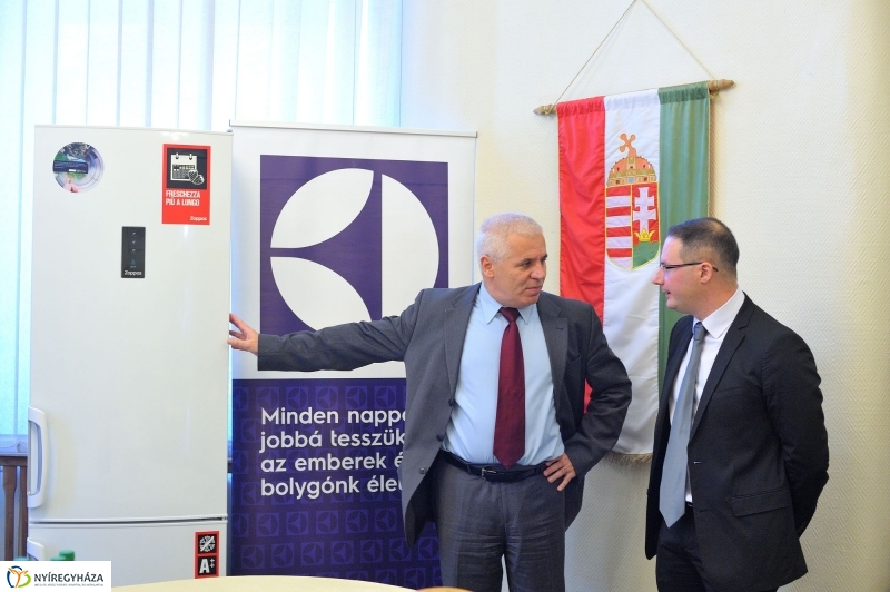 Electrolux adomány - fotó Szarka Lajos