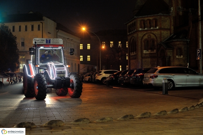 Traktoros Mikulás - fotó Szarka Lajos