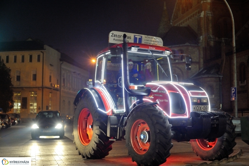 Traktoros Mikulás - fotó Szarka Lajos