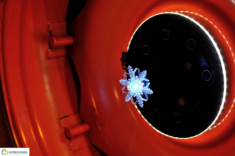 Traktoros Mikulás - fotó Szarka Lajos