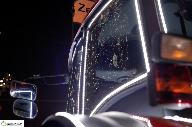 Traktoros Mikulás - fotó Szarka Lajos