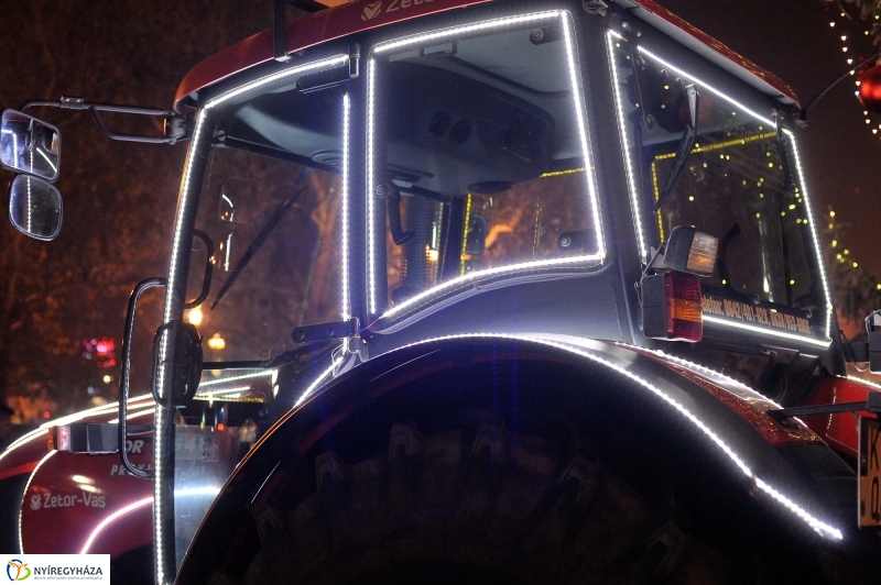 Traktoros Mikulás - fotó Szarka Lajos