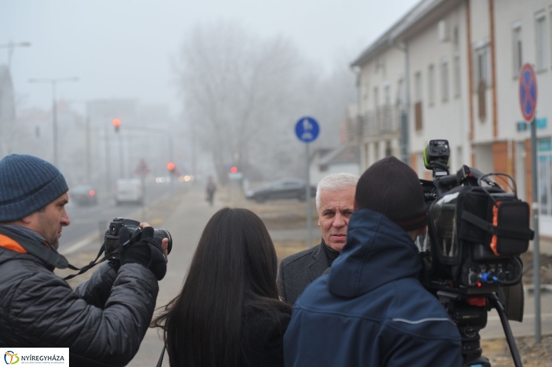 Átadták a Szegfű utcát - fotó Szarka Lajos
