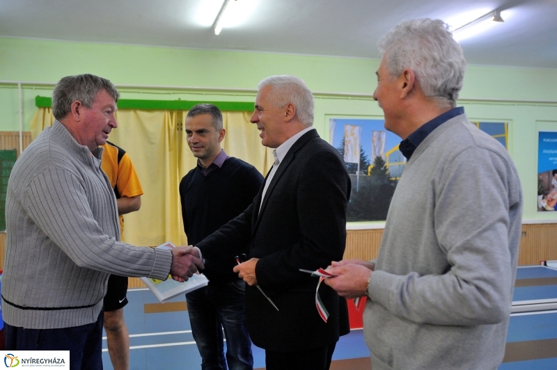 Új tekepálya a stadionban - fotó Szarka Lajos