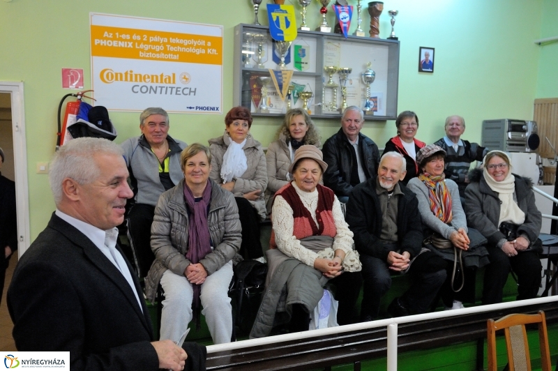 Új tekepálya a stadionban - fotó Szarka Lajos