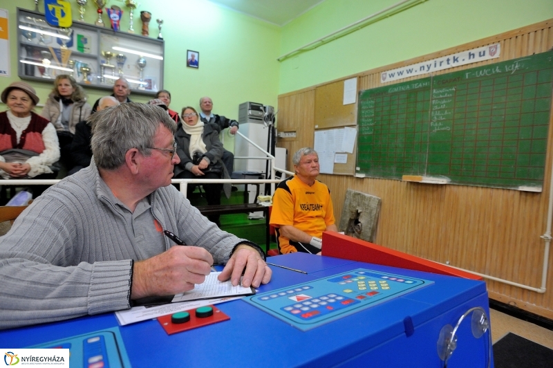Új tekepálya a stadionban - fotó Szarka Lajos