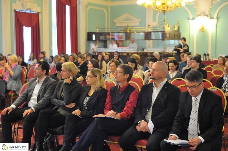 Down konferencia Nyíregyházán - fotó Szarka Lajos