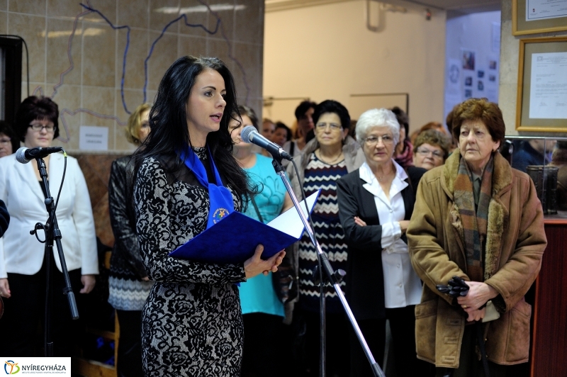 Ünnepség az Apáczai iskolában - fotó Szarka Lajos