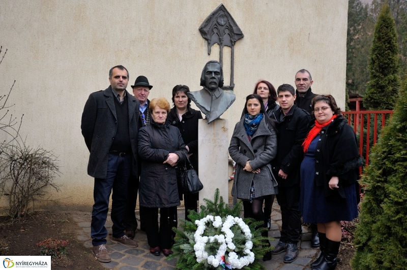 Ünnepség az Apáczai iskolában - fotó Szarka Lajos