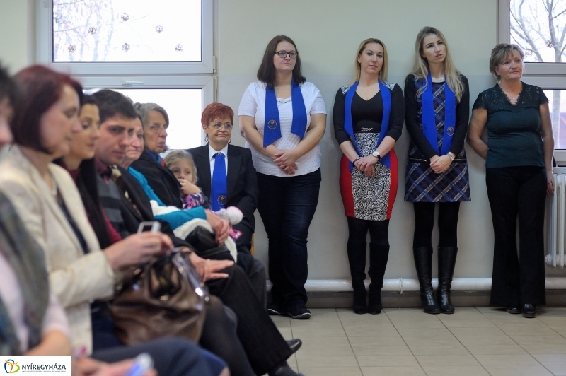 Ünnepség az Apáczai iskolában - fotó Szarka Lajos