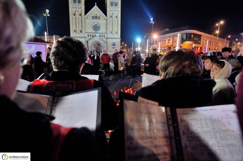 Advent harmadik gyertyája - fotó Szarka Lajos