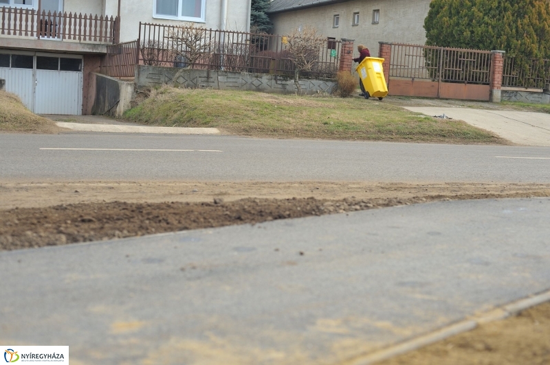 Járda átadás Alsóbadúrban - fotó Szarka Lajos
