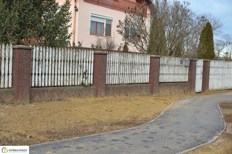 Járda átadás Alsóbadúrban - fotó Szarka Lajos