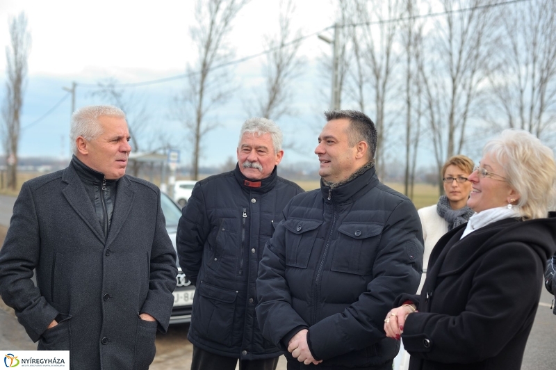 Járda átadás Alsóbadúrban - fotó Szarka Lajos