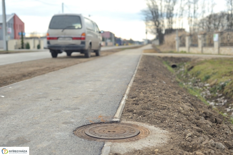 Járda átadás Alsóbadúrban - fotó Szarka Lajos