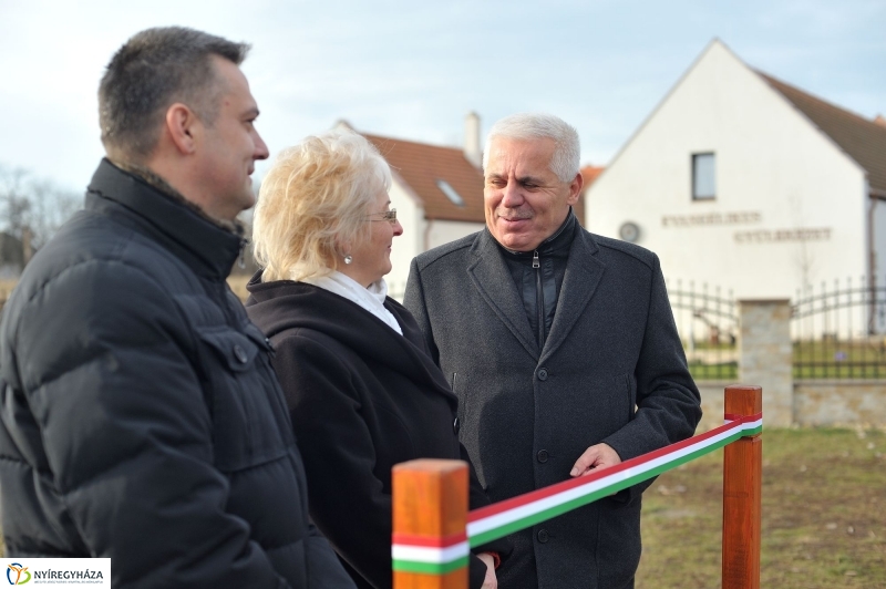 Járda átadás Alsóbadúrban - fotó Szarka Lajos