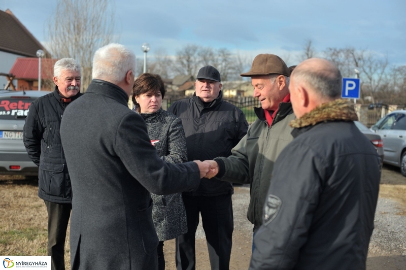 Járda átadás Alsóbadúrban - fotó Szarka Lajos