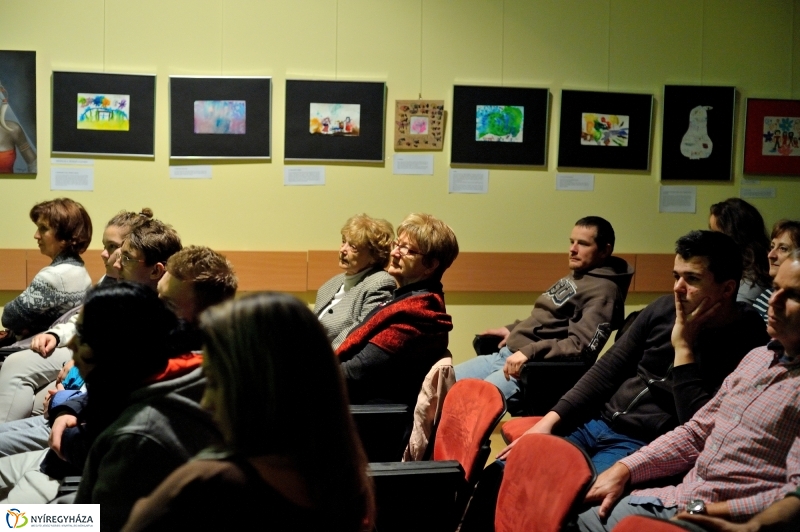 A trópusok ajándékai kötetbemutató - Szarka Lajos