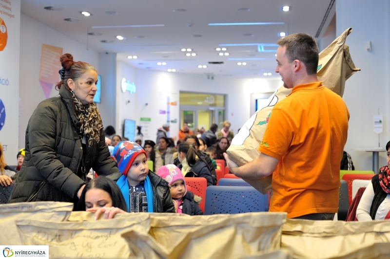 Segítség az OTP-től - fotó Szarka Lajos