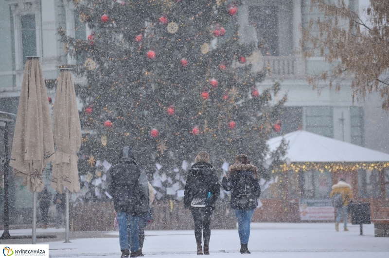 Hurrá, telelünk - fotó Szarka Lajos