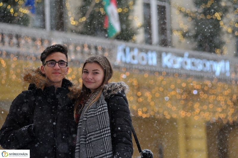 Hurrá, telelünk - fotó Szarka Lajos