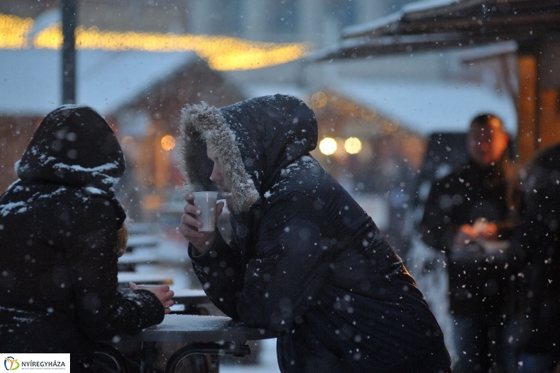 Hurrá, telelünk - fotó Szarka Lajos